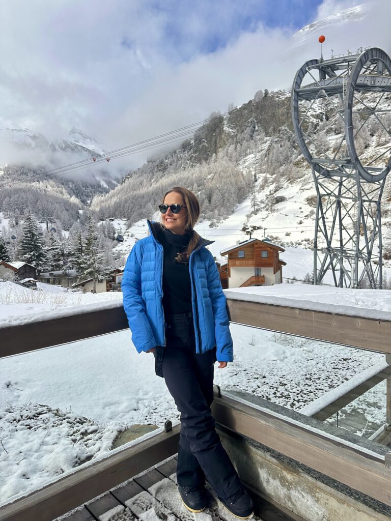 Varanda do hotel em Zermatt I Imagem: Andréa Reis
