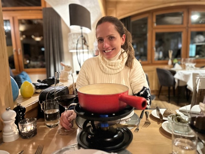 O sorriso de quem comeu o melhor fondue da vida I Imagem: Andréa Reis